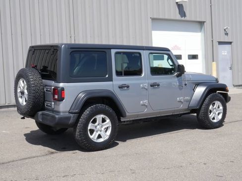Used 2019 Jeep Wrangler Unlimited Sport S AWD/4WD image 10