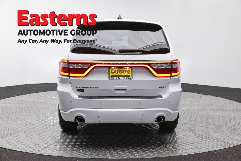 Used 2025 Dodge Durango GT RWD image 8