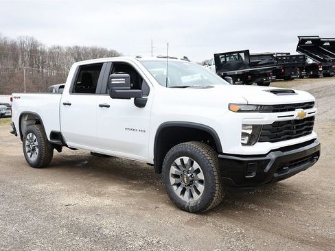 New 2026 Chevrolet Silverado 2500 Custom w/ Custom Value Package image 9