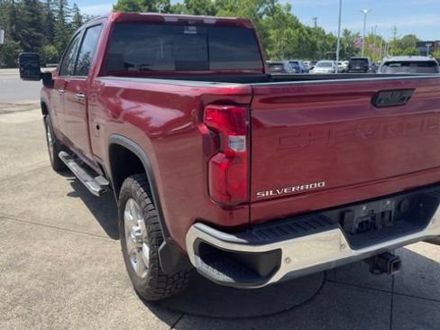 Used 2021 Chevrolet Silverado 3500 LTZ w/ LTZ Premium Package AWD/4WD image 5