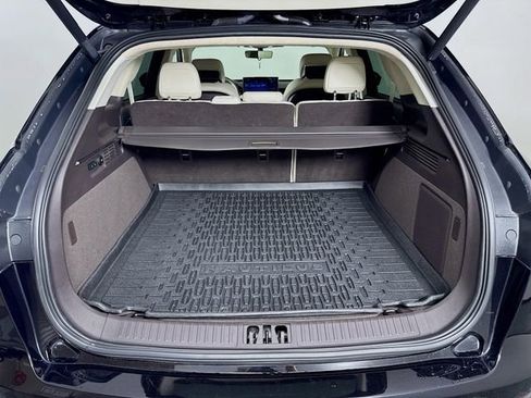 Used 2023 Lincoln Nautilus Black Label w/ Class II Trailer Tow Package image 43