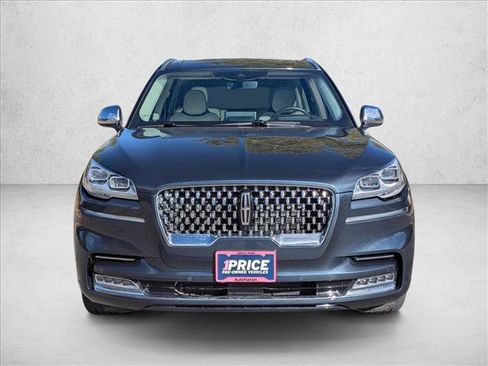 Used 2020 Lincoln Aviator Black Label w/ Dynamic Handling Package image 2