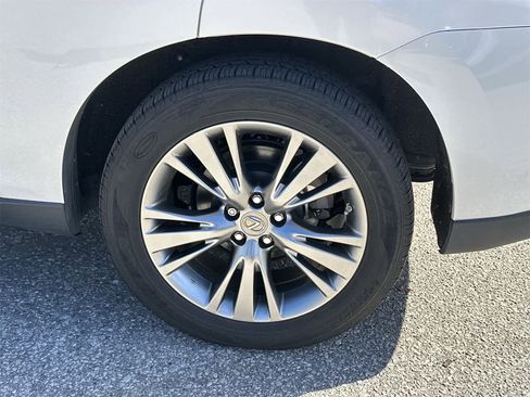 Used 2013 Lexus RX 450h AWD image 12