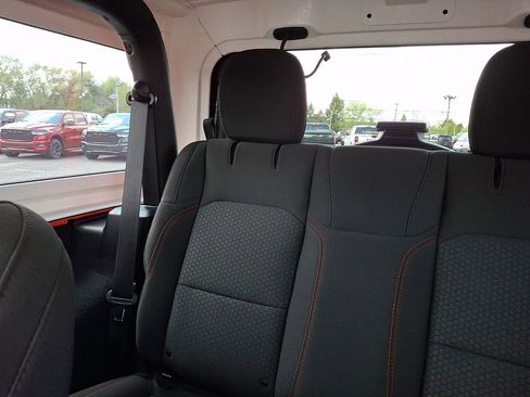 Used 2019 Jeep Wrangler Rubicon AWD/4WD image 18