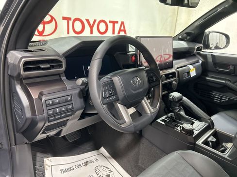 Used 2026 Toyota 4Runner TRD Off-Road Premium image 25