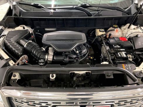 Used 2017 GMC Acadia Denali w/ LPO, Floor Liner Package AWD/4WD image 9