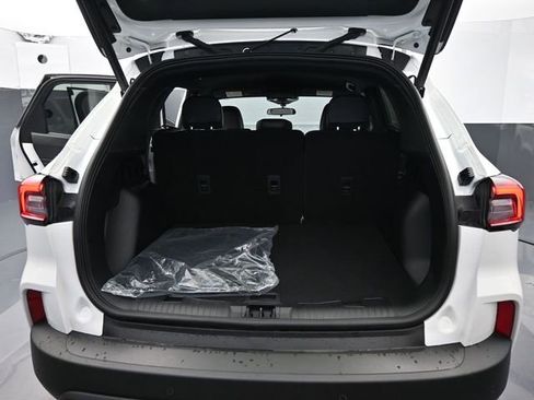 New 2025 Ford Escape ST-Line Select w/ Tech Pack #1 image 8
