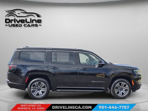 Used 2024 Jeep Wagoneer Series II w/ Flexible Seating Group RWD image 11