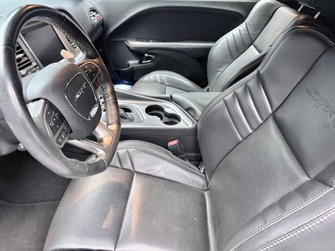 Used 2020 Dodge Challenger SRT Hellcat w/ Plus Package RWD image 10