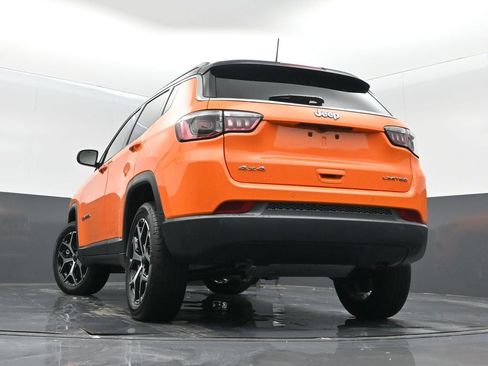 New 2026 Jeep Compass Limited image 33