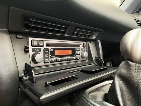 Used 2002 Honda S2000 image 14