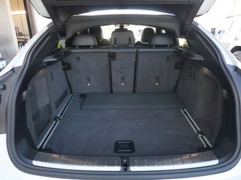 Used 2020 BMW X4 xDrive30i w/ M Sport Package 2 image 8