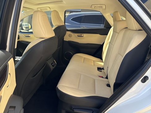 Used 2015 Lexus NX 300h AWD w/ Luxury Package image 31