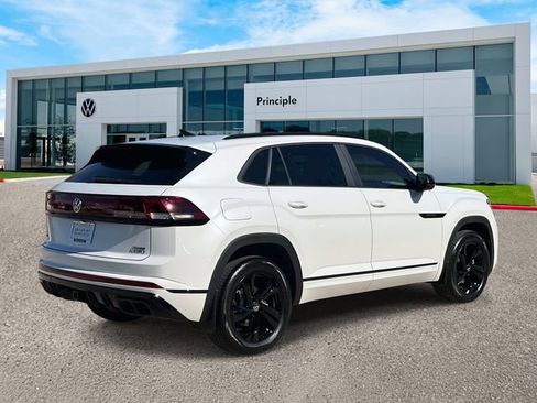 New 2026 Volkswagen Atlas Cross Sport SEL R-Line AWD/4WD image 3
