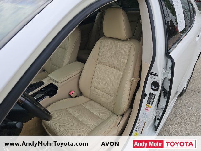 Used 2014 Lexus ES 350 w/ Premium Package FWD image 10