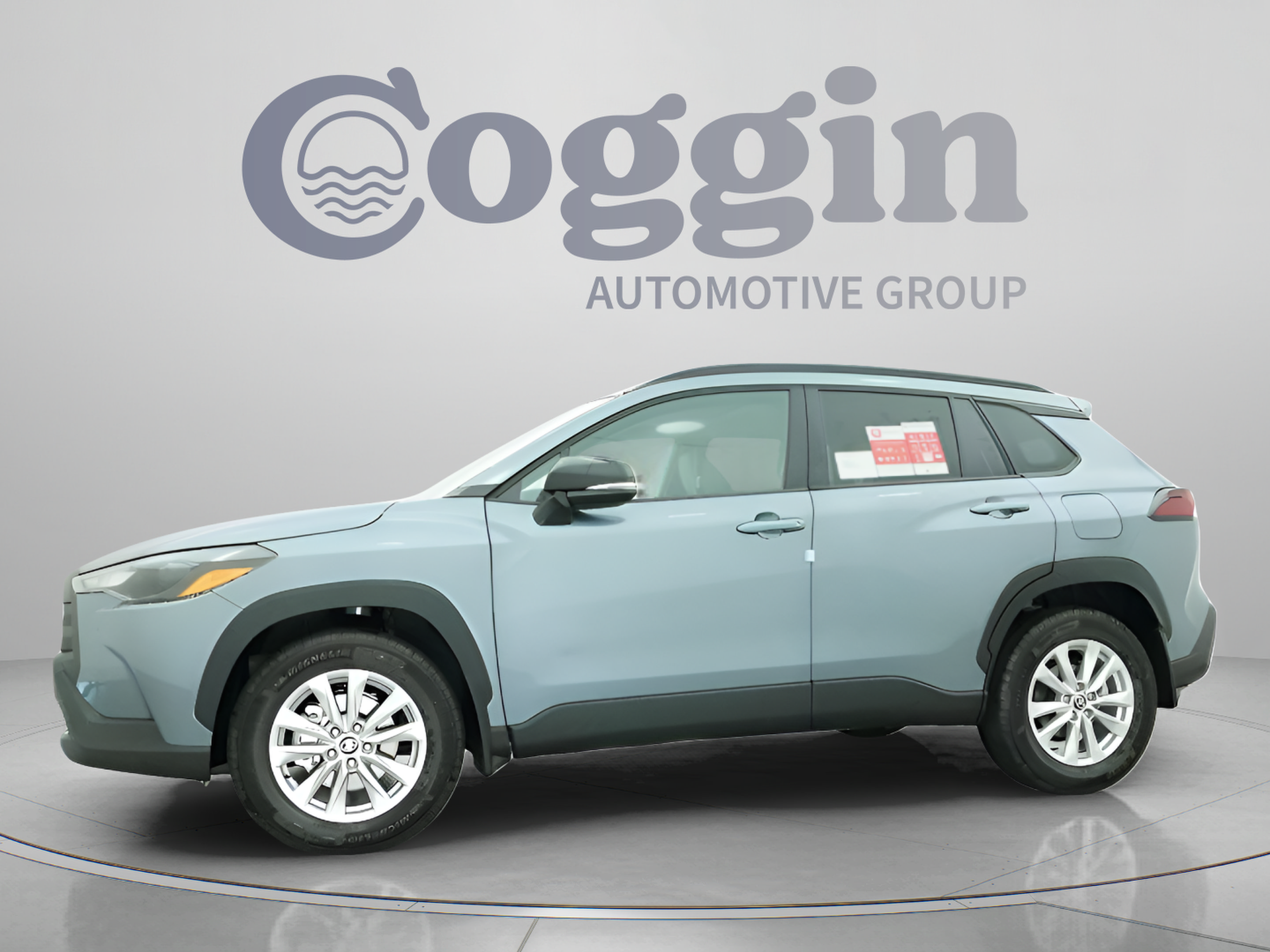 New 2026 Toyota Corolla Cross LE w/ Moonroof Package FWD image 4