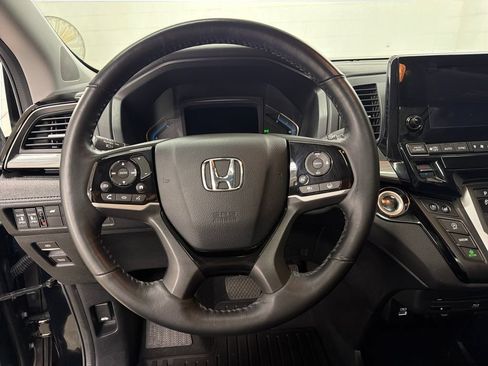 Used 2024 Honda Odyssey Elite image 19