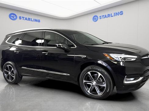 Used 2021 Buick Enclave Essence w/ Sport Touring Edition image 12