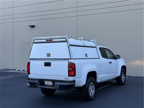 Used 2017 Chevrolet Colorado 2WD Extended Cab image 6