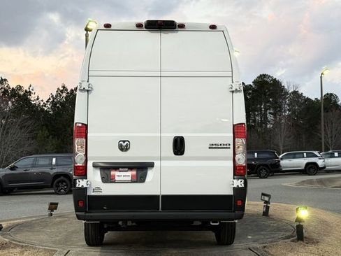 New 2026 RAM ProMaster 3500 w/ Quick Order Package 22G SLT image 6
