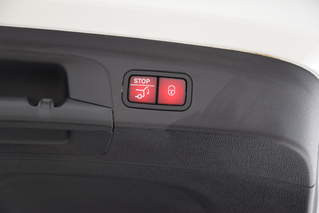 Used 2023 Mercedes-Benz GLE 53 AMG 4MATIC image 30