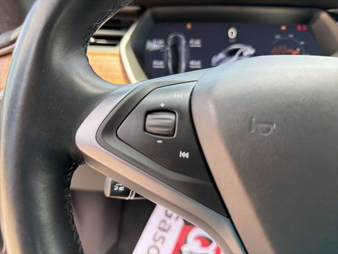 Used 2019 Tesla Model S 100D AWD/4WD image 18