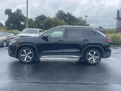 Certified 2026 Volkswagen Tiguan SE w/ Panoramic Sunroof Package FWD image 4