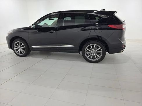 Certified 2024 Acura RDX SH-AWD w/ Technology Package image 2
