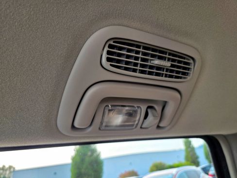 Used 2007 Toyota Sienna LE AWD/4WD image 44
