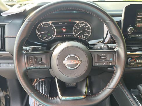 Used 2023 Nissan Pathfinder Rock Creek AWD/4WD image 17