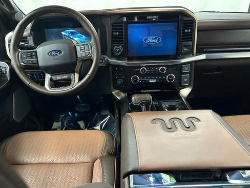 Used 2025 Ford F150 King Ranch w/ FX4 Off-Road Package AWD/4WD image 15