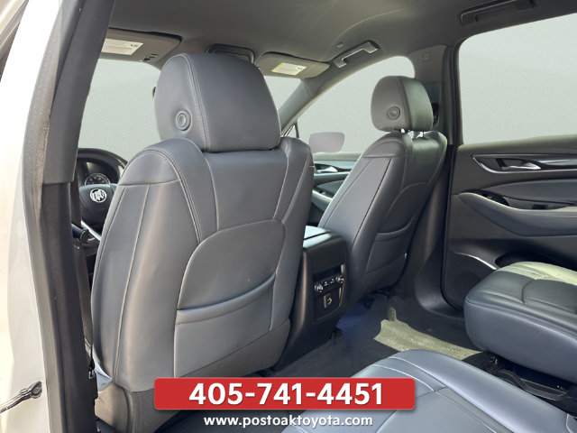 Used 2023 Buick Enclave Essence FWD image 17
