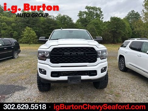 Used 2022 RAM 2500 Big Horn w/ Level C Equiment Group AWD/4WD image 2