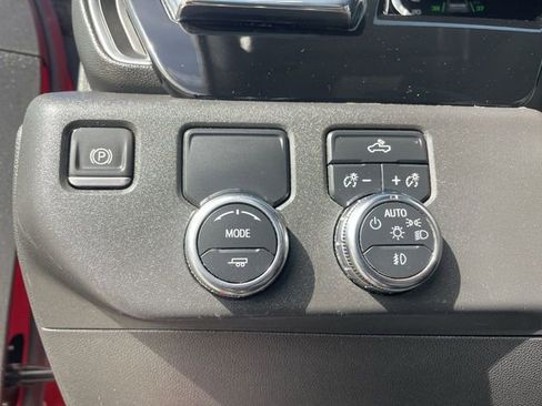 Used 2024 GMC Sierra 1500 Elevation RWD image 17