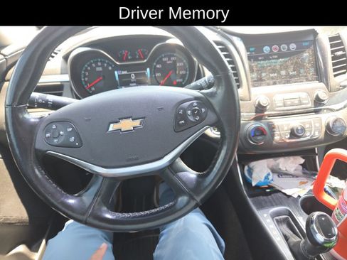 Used 2019 Chevrolet Impala Premier w/ Premier Confidence Package FWD image 17
