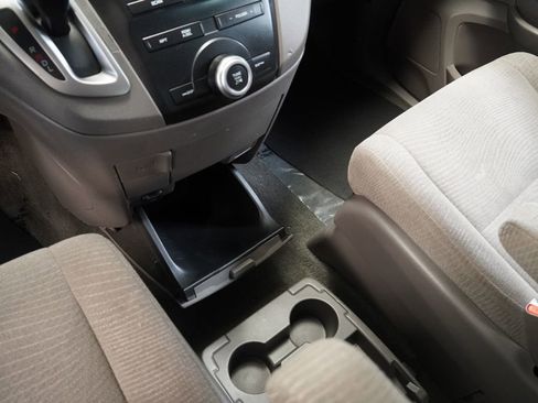 Used 2012 Honda Odyssey LX image 16