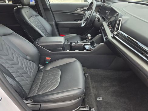 Used 2024 Kia Sportage X-Line AWD/4WD image 16