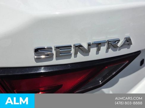 Used 2024 Nissan Sentra SV FWD image 13