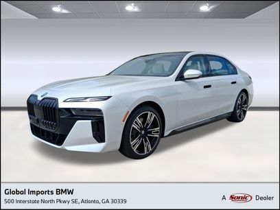 New 2025 BMW i7 xDrive60 w/ Premium Package
