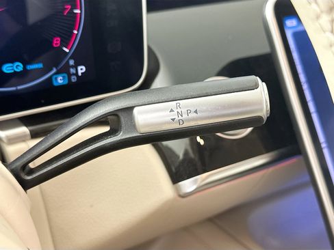 Certified 2022 Mercedes-Benz S 580 4MATIC Sedan image 21