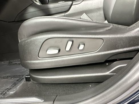 Used 2022 Cadillac XT5 Premium Luxury image 21