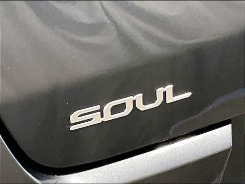 Used 2024 Kia Soul LX w/ Option Group 015 image 28