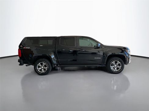 Used 2019 Chevrolet Colorado Z71 AWD/4WD image 16