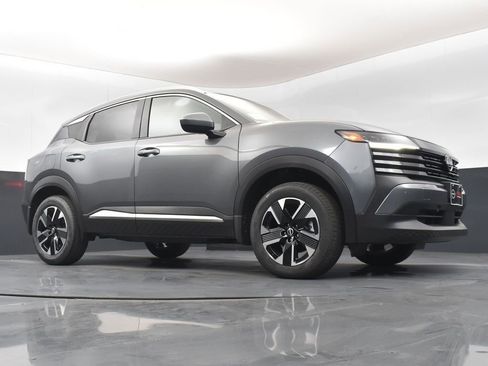 New 2025 Nissan Kicks SV w/ SV Premium Package image 35