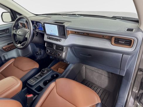 Used 2023 Ford Maverick Lariat w/ Lariat Luxury Package image 30