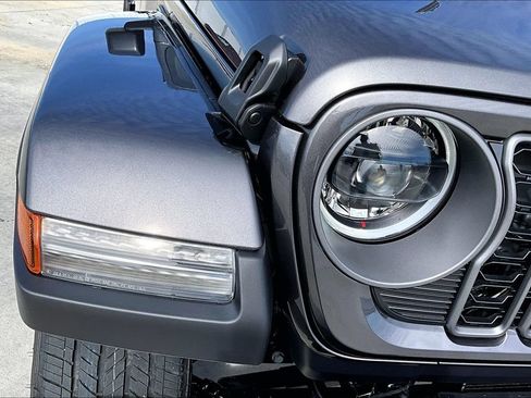 New 2026 Jeep Gladiator Sport AWD/4WD image 21