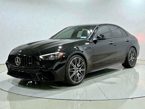 Used 2024 Mercedes-Benz C 63 AMG S image 3