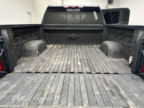 Used 2022 Chevrolet Silverado 1500 LTZ w/ LTZ Premium Package image 16