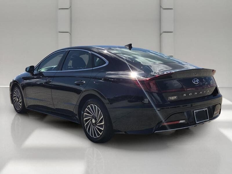 Used 2023 Hyundai Sonata SEL FWD image 3
