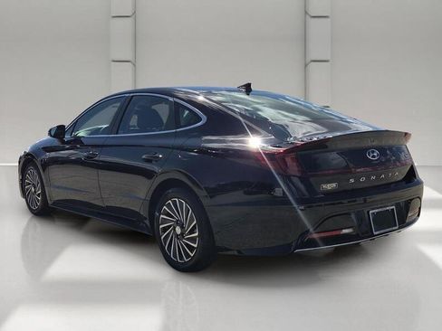 Used 2023 Hyundai Sonata SEL FWD image 3